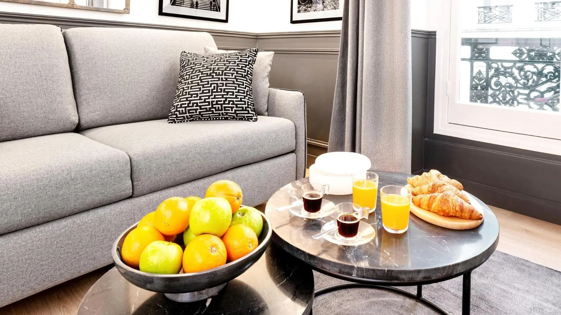 Livinparis - Luxury Ac 3 Bedrooms Le Louvre I 0*, Paris